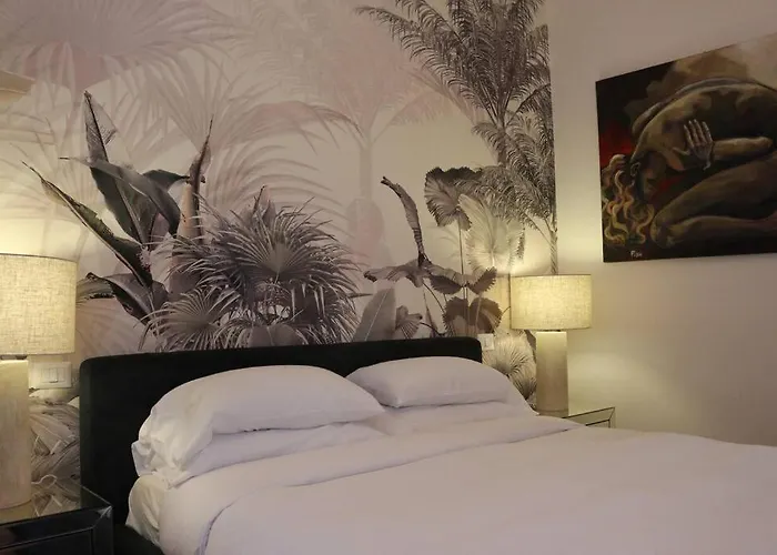 Trevi Fountain Luxury Flat *