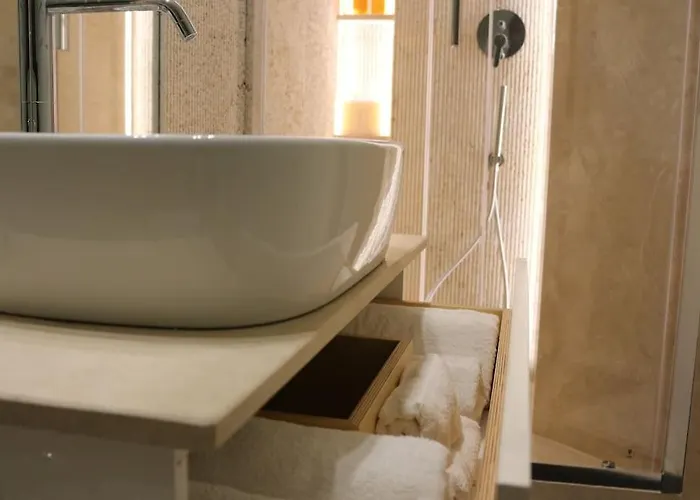 Trevi Fountain Luxury Flat Апартаменты