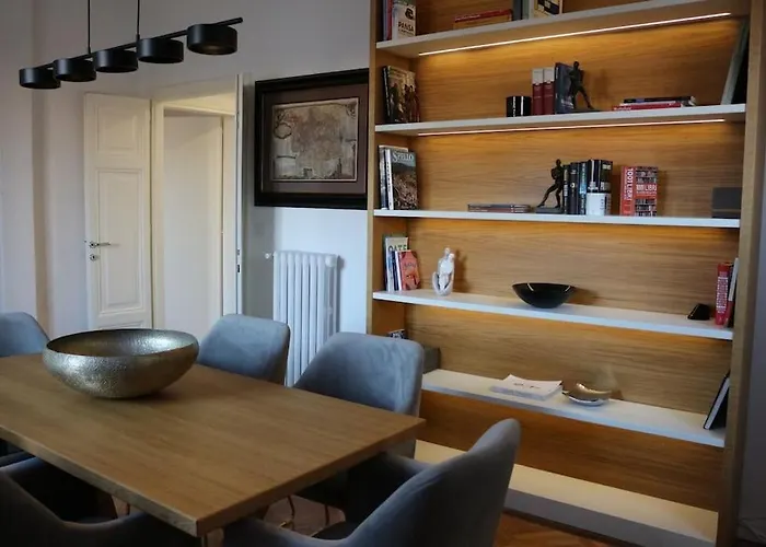 Апартаменты Trevi Fountain Luxury Flat Рим